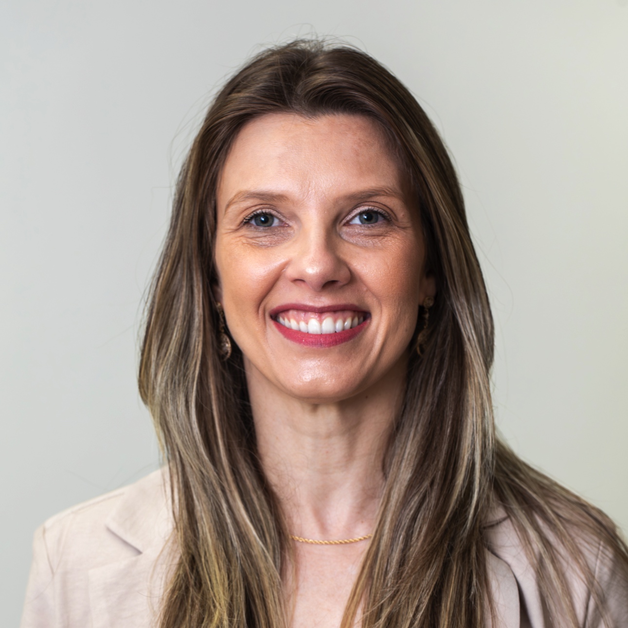Drª Flavia Roberta Brust