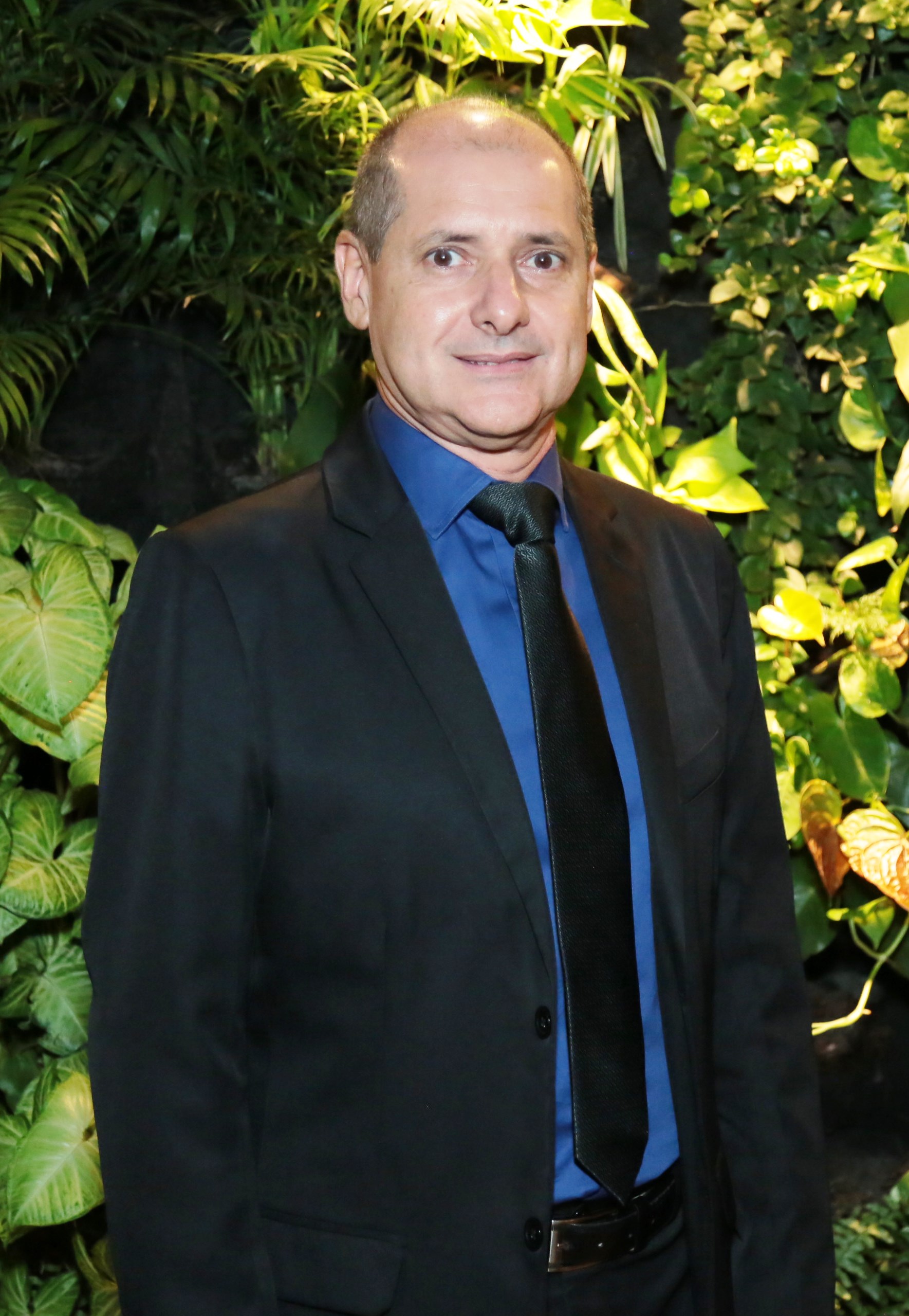 Dr. Wesley Francisco Neves
